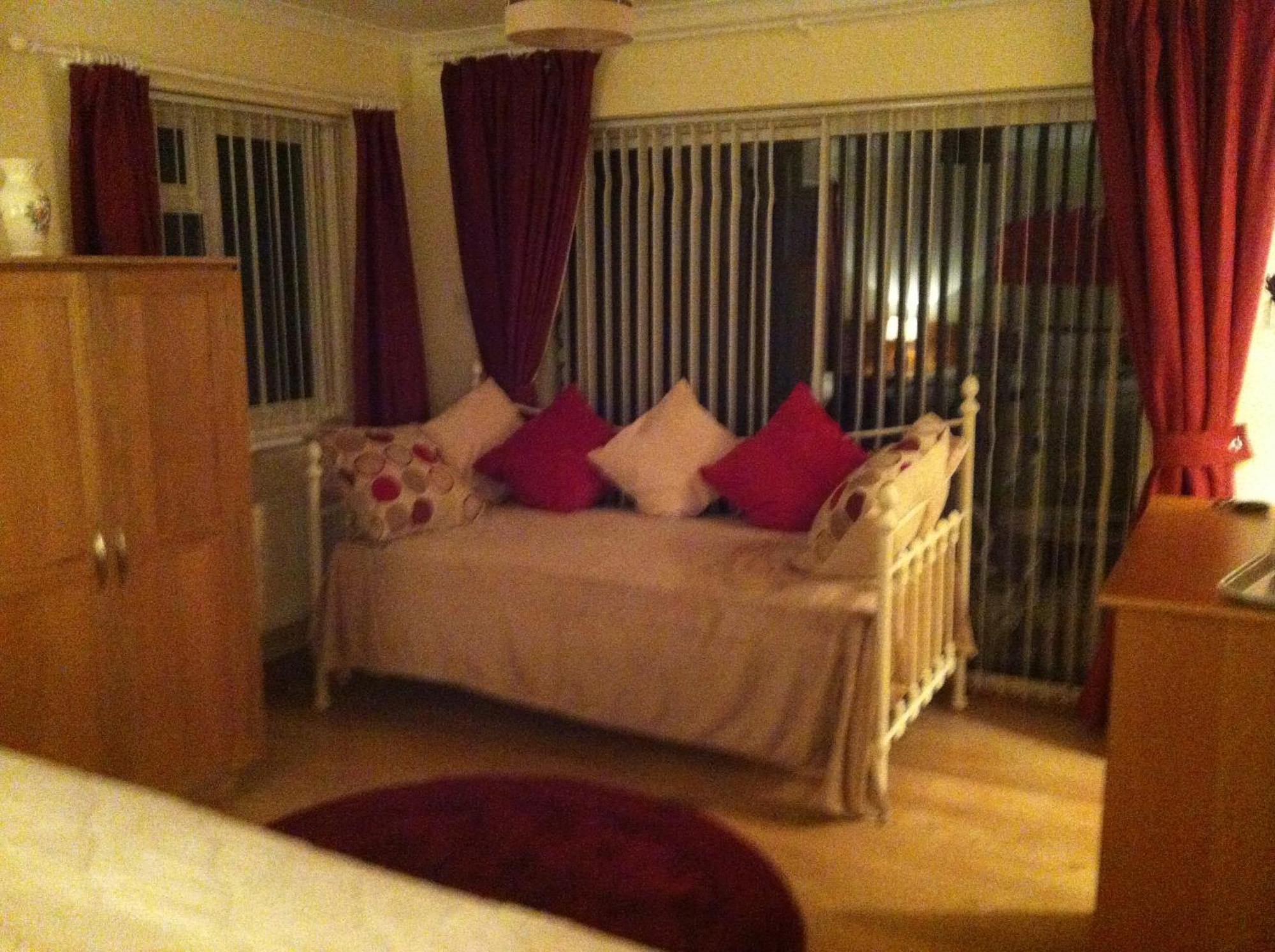 The Westwoods Bed and Breakfast Buitenkant foto
